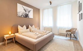 Exklusive Wohnung mit Kingsize-Bett I 75qm I am See I Netflix I gratis Kaffee&Teeangebot